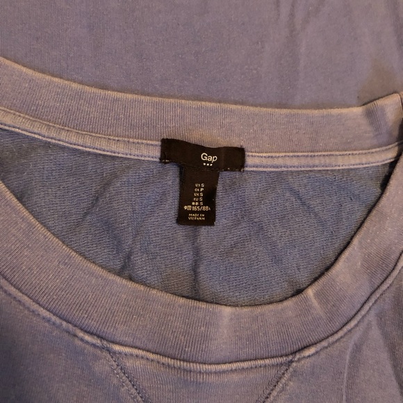 Gap Sweatshirt - Picture 3 of 3